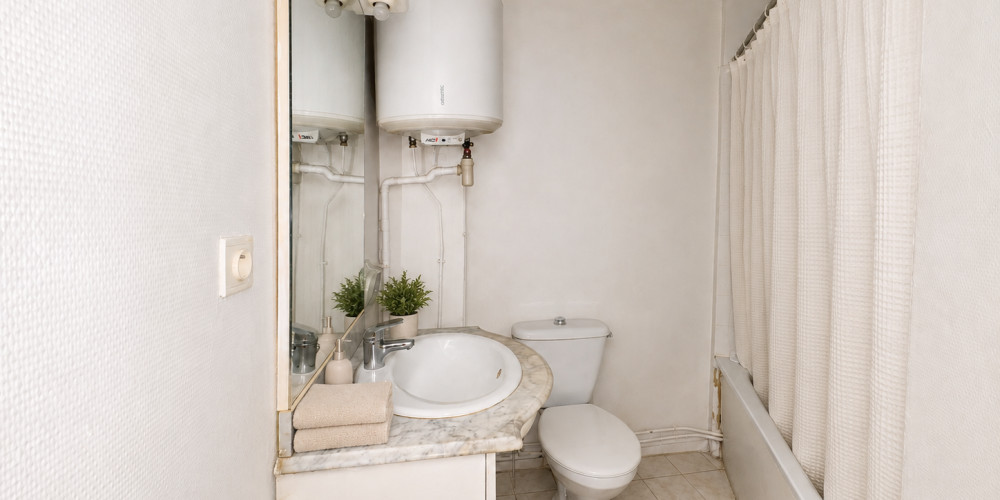 appartement à BORDEAUX (33000)