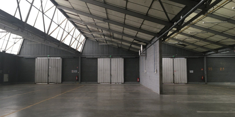 local industriel à PESSAC (33600)