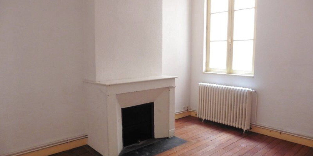 appartement à BORDEAUX (33000)