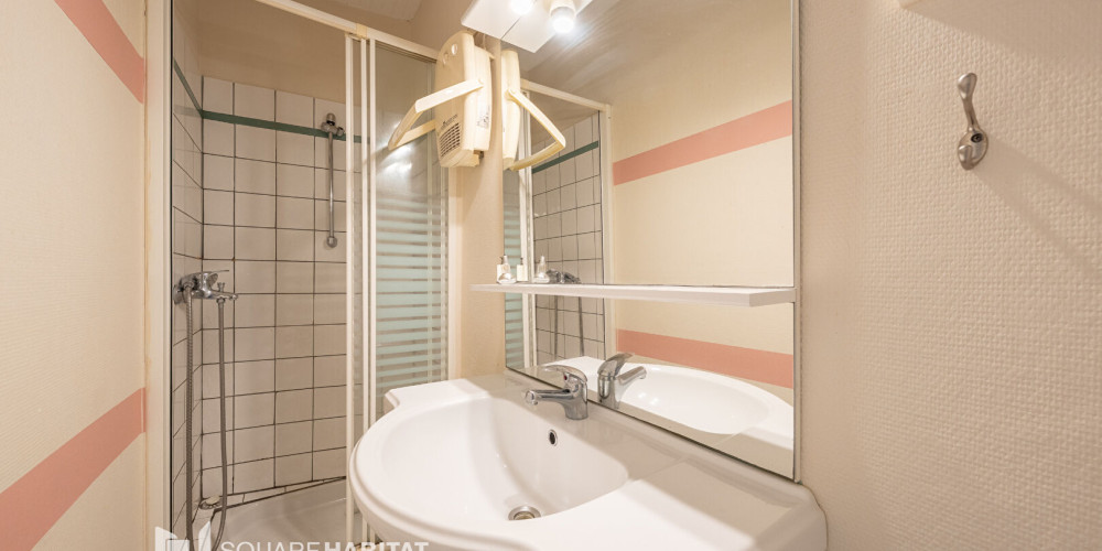 maison à BRANNE (33420)