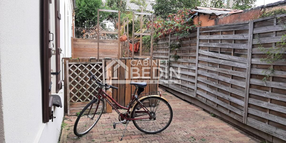 appartement à BORDEAUX (33800)
