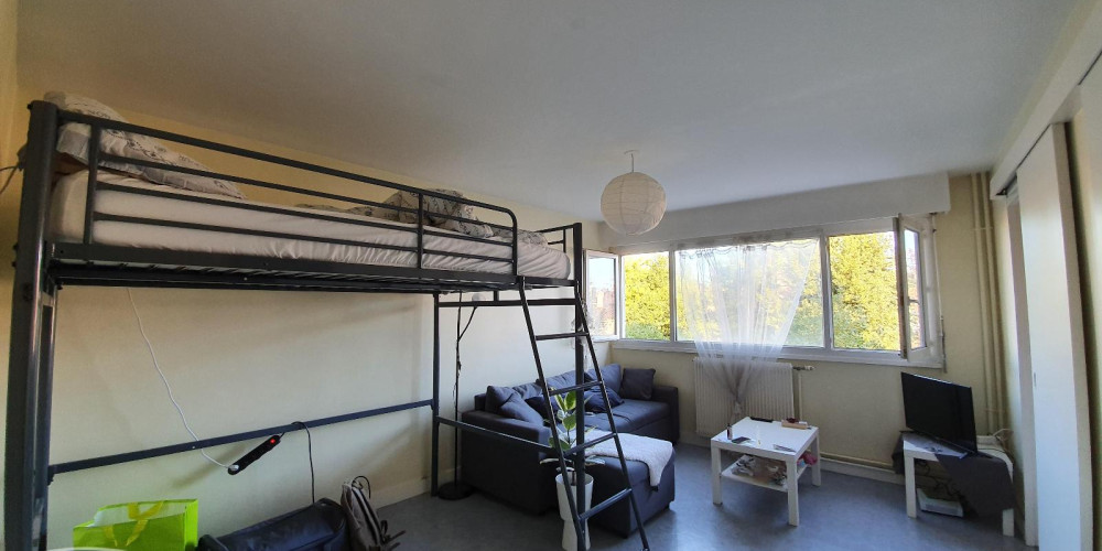 appartement à BORDEAUX (33000)