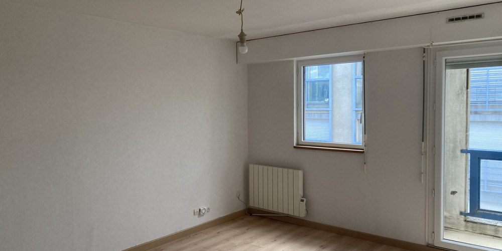 appartement à BORDEAUX (33000)