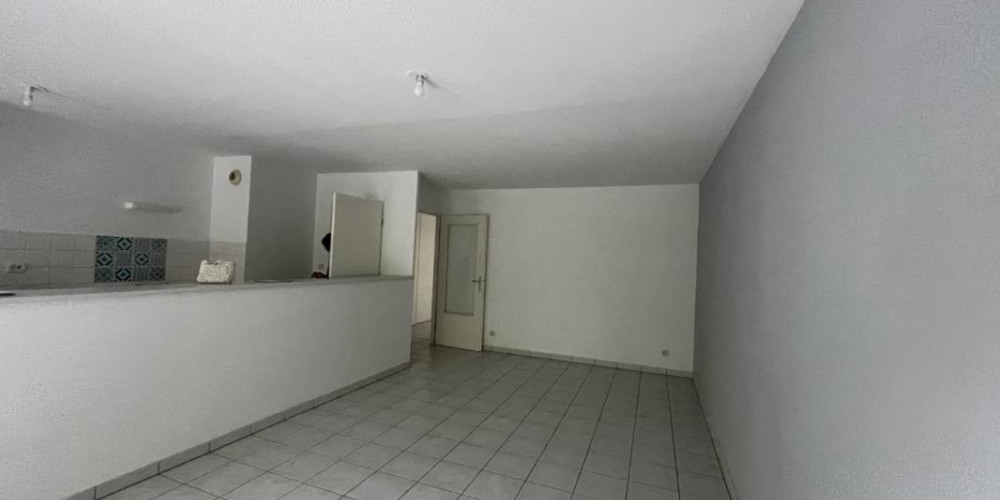 appartement à BORDEAUX (33800)