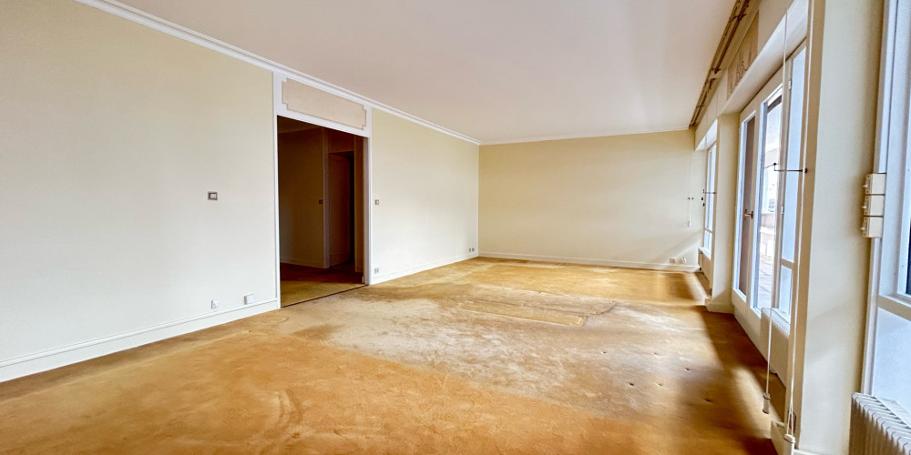 appartement à BORDEAUX (33000)