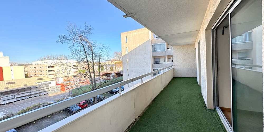 appartement à BORDEAUX (33300)
