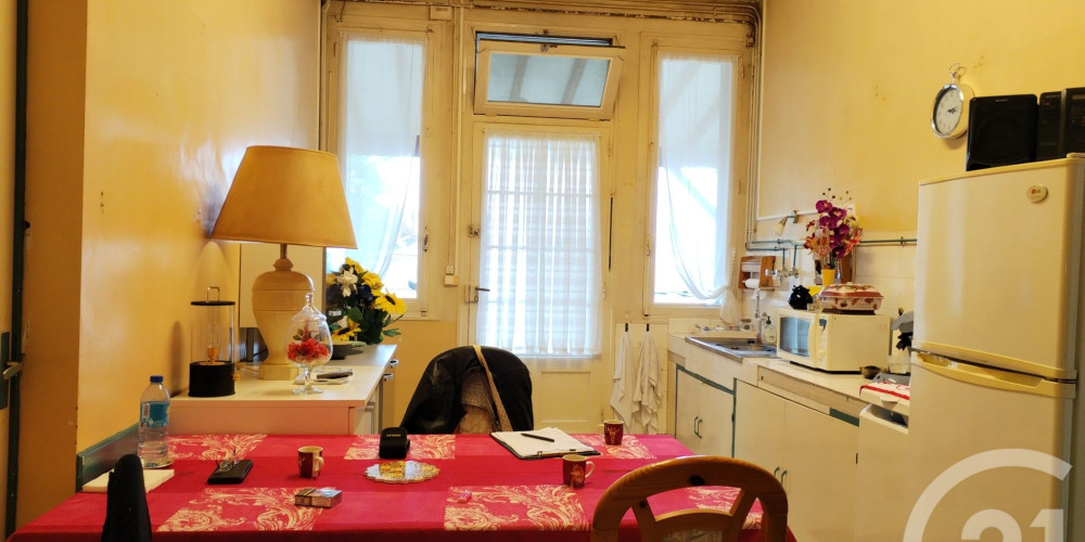 appartement à TOULENNE (33210)