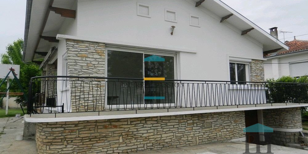 maison à CADILLAC (33410)