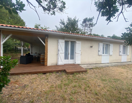 maison  ARES