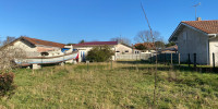 terrain à ARES (33740)