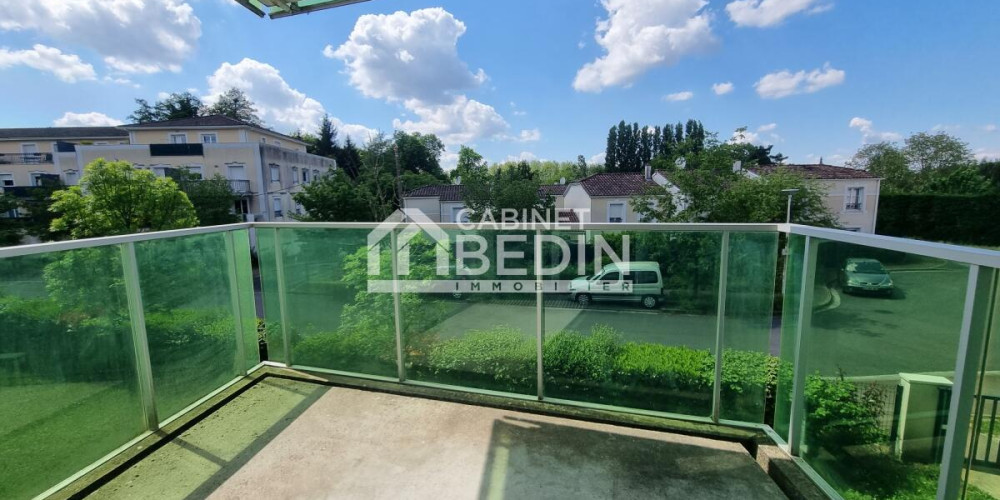 appartement à LE HAILLAN (33185)