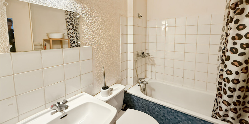 appartement à BORDEAUX (33000)