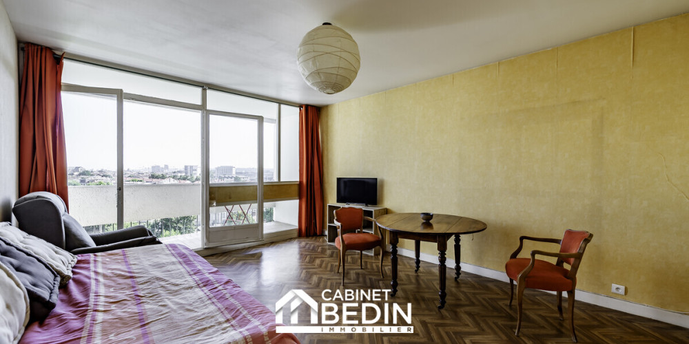 appartement à BORDEAUX (33800)