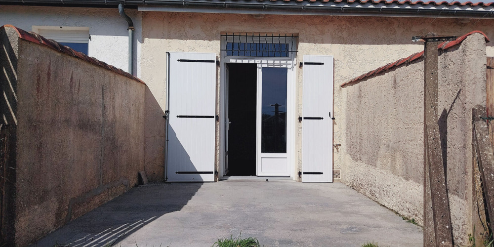 appartement à LARUSCADE (33620)