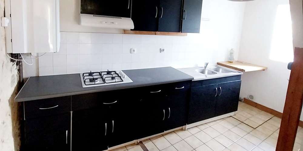 maison à LA SAUVE (33670)