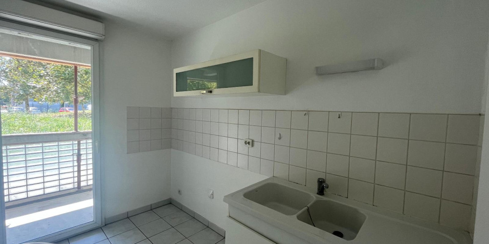 appartement à BORDEAUX (33800)