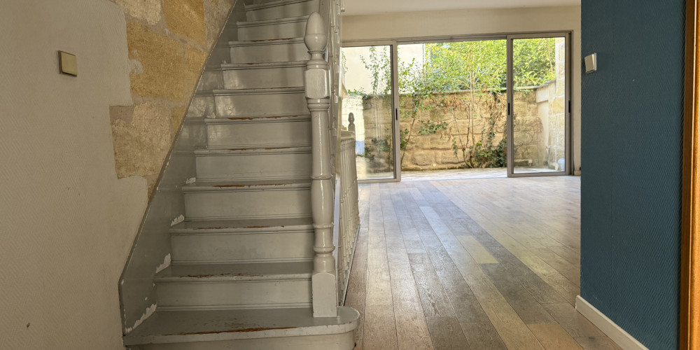 maison à BORDEAUX (33200)
