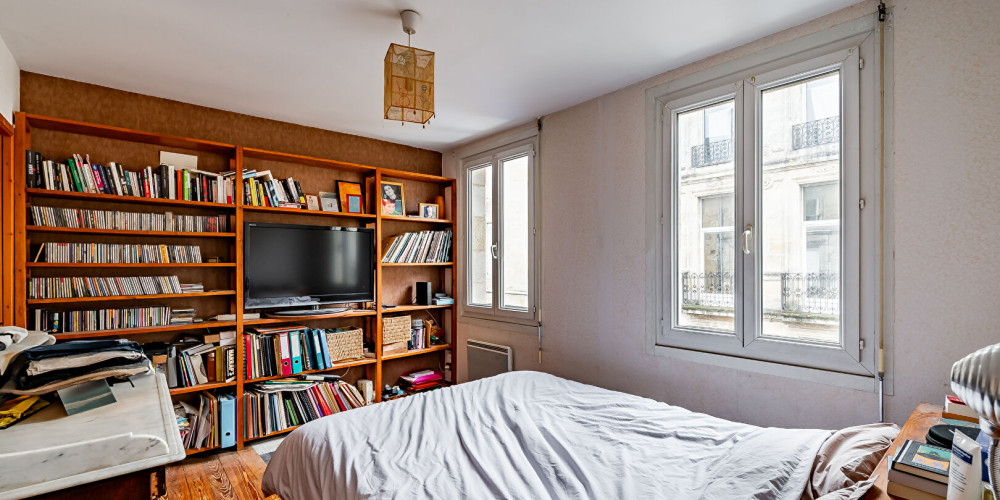 appartement à BORDEAUX (33800)