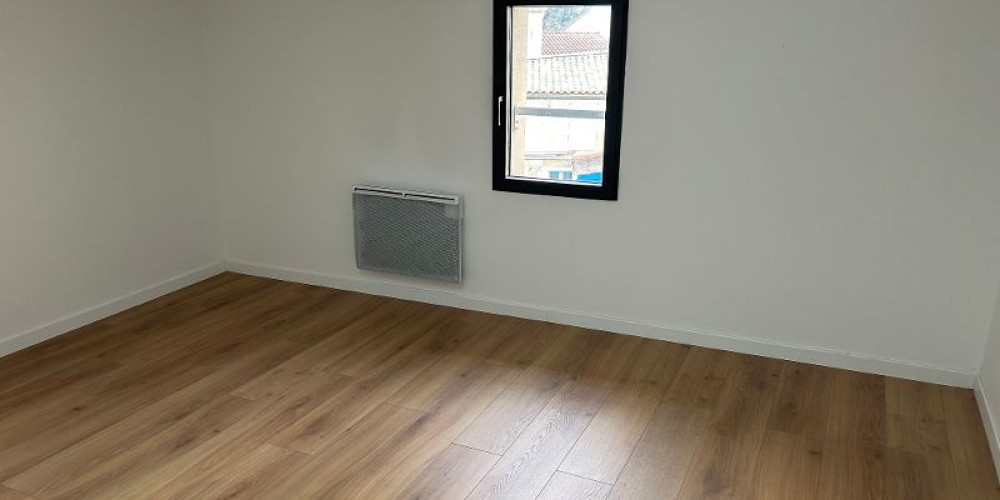 immeuble à ST ANDRE DE CUBZAC (33240)