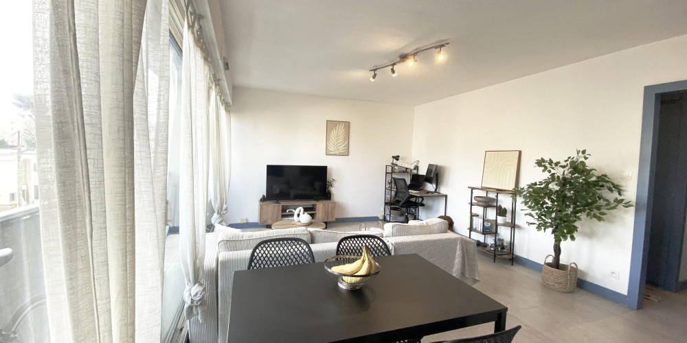 appartement à BORDEAUX (33200)