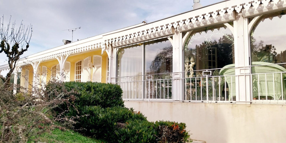 maison à RAUZAN (33420)