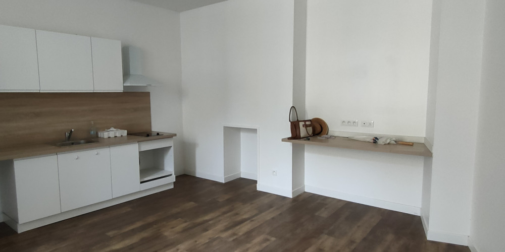 appartement à BORDEAUX (33000)