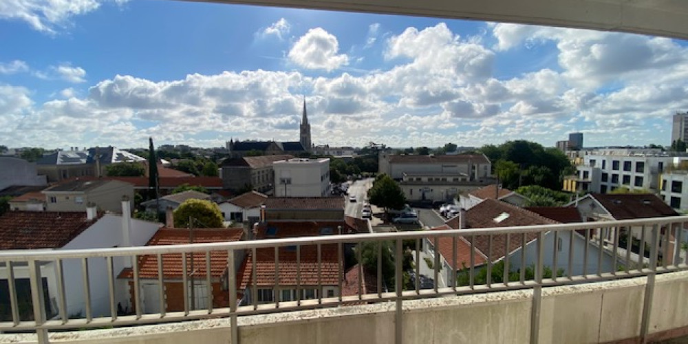 appartement à BORDEAUX (33200)