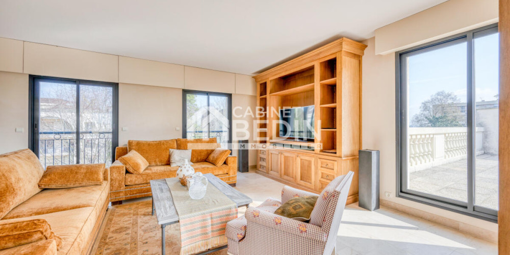 appartement à LE BOUSCAT (33110)