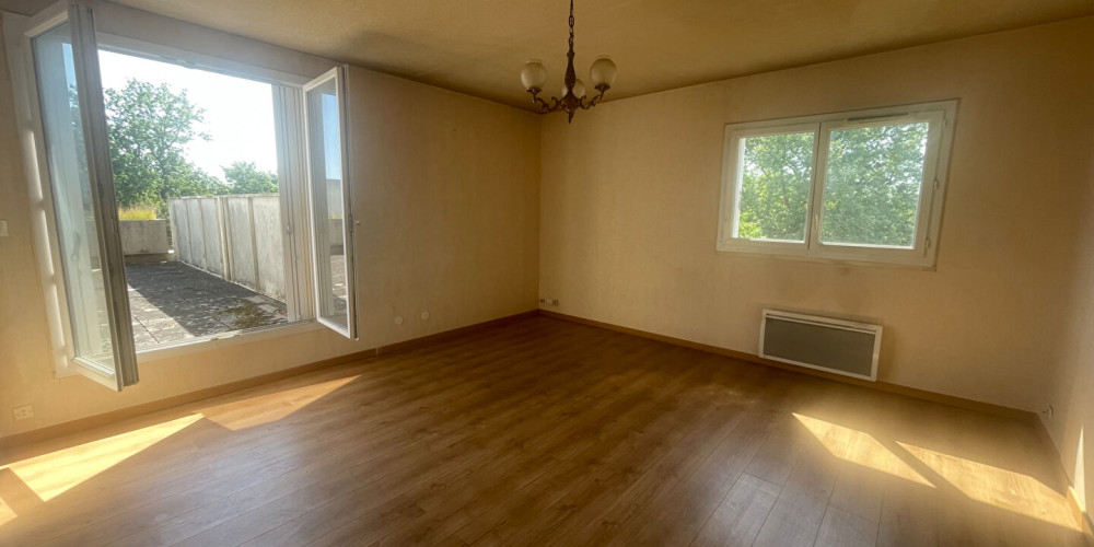 appartement à FLOIRAC (33270)