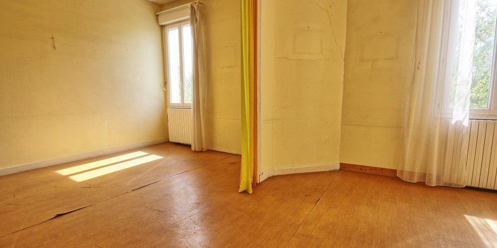 maison à BORDEAUX (33300)