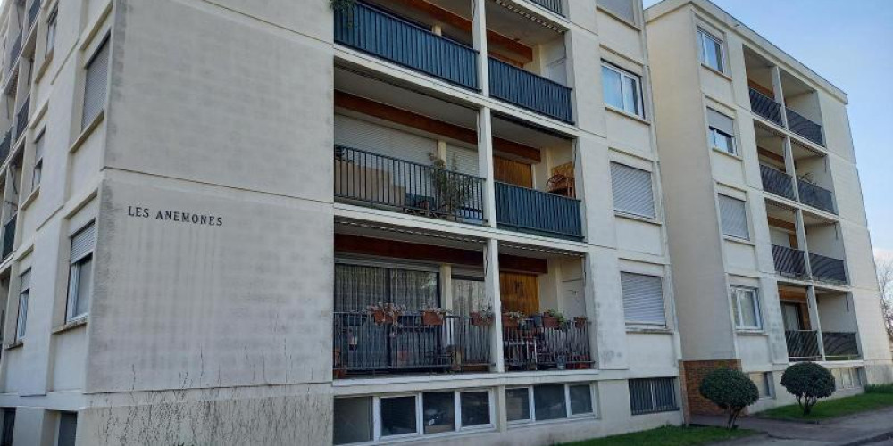 parking à BORDEAUX (33200)