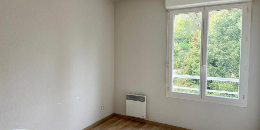 appartement à BRUGES (33520)