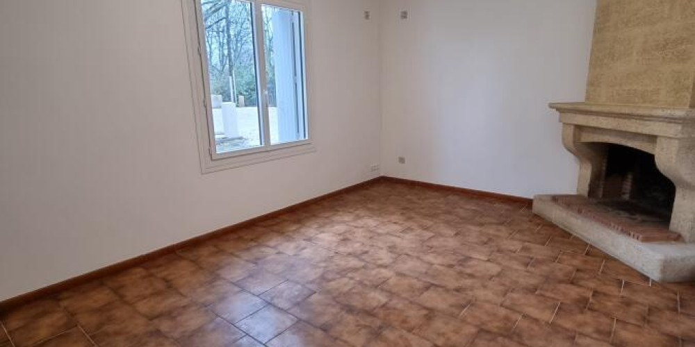 maison à LOUPES (33370)
