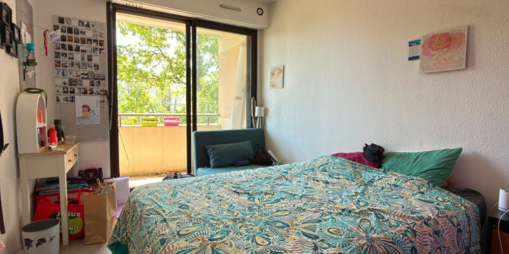 appartement à BORDEAUX (33200)