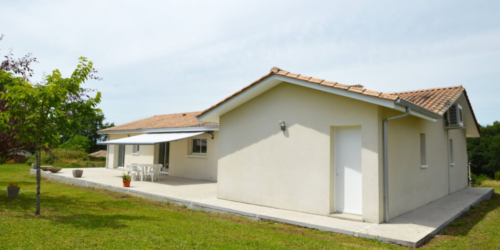 maison à ST QUENTIN DE BARON (33750)