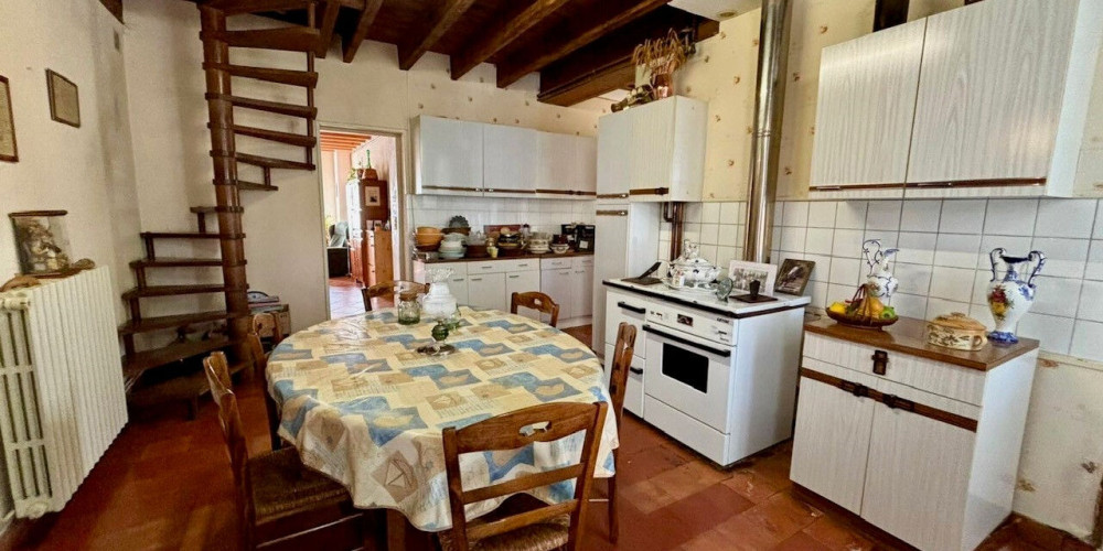 maison à ST EMILION (33330)