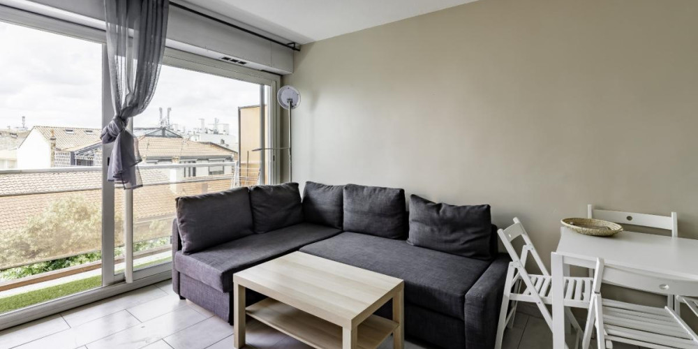 appartement à BORDEAUX (33800)