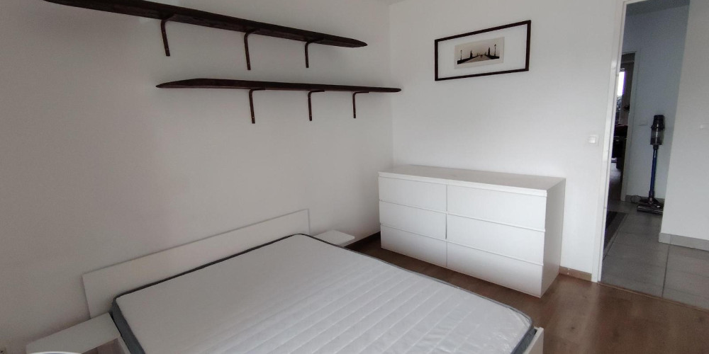 appartement à BORDEAUX (33300)