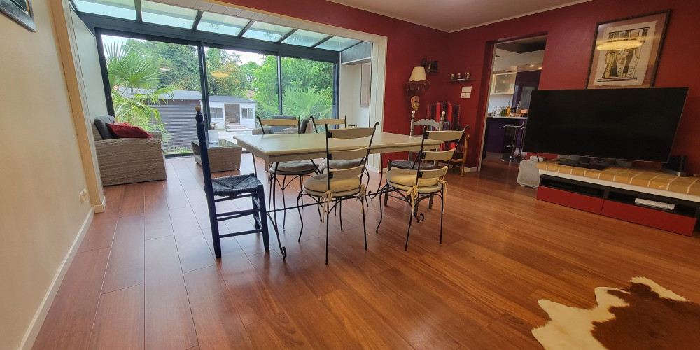 maison à VILLENAVE D ORNON (33140)