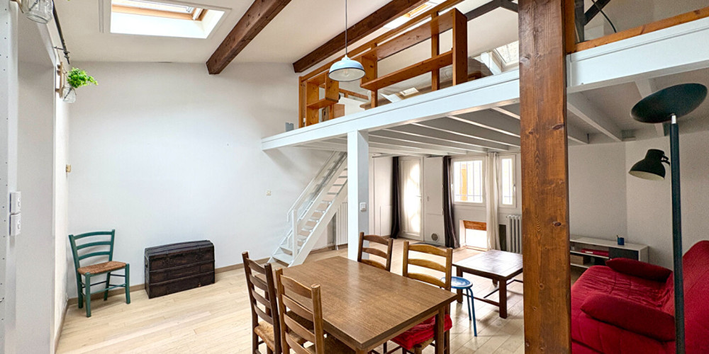 appartement à BORDEAUX (33800)