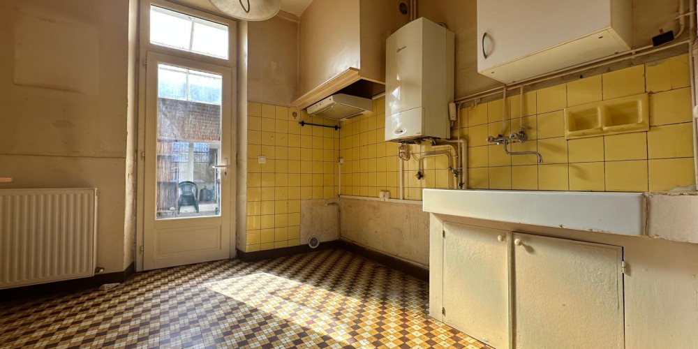 maison à CADILLAC (33410)