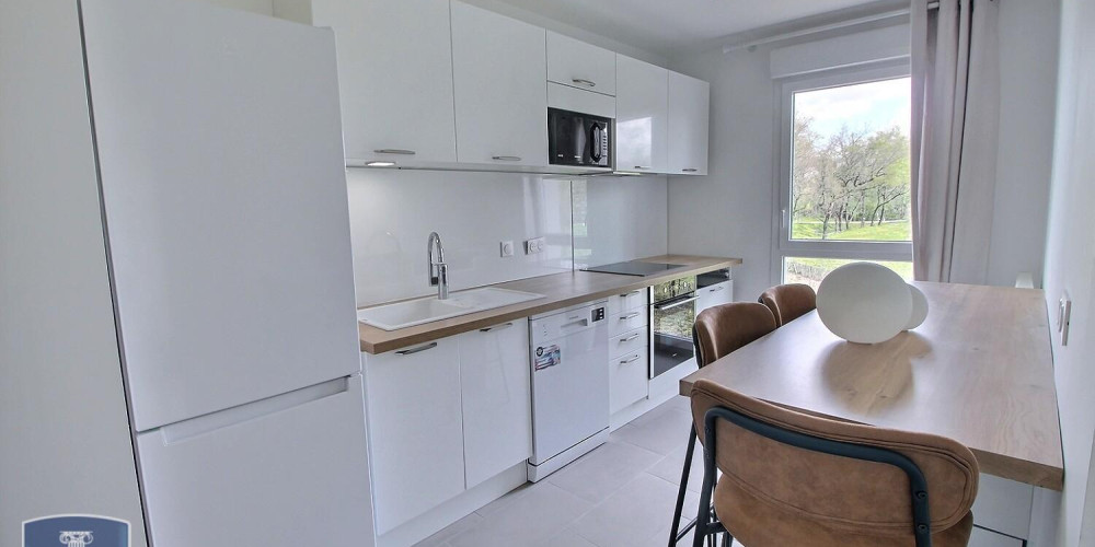 appartement à BRUGES (33520)