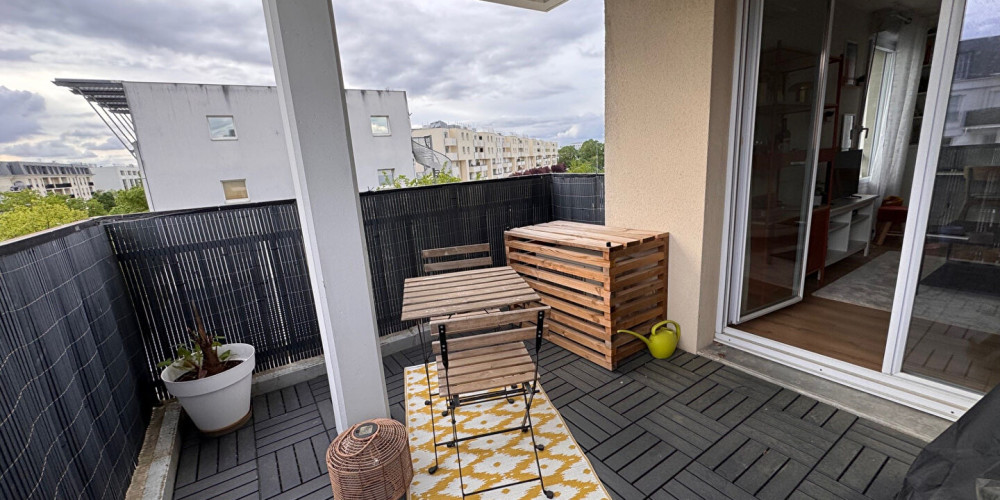 appartement à BORDEAUX (33300)