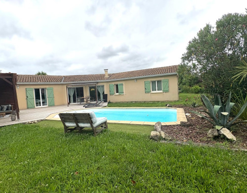 maison  ST PIERRE D AURILLAC