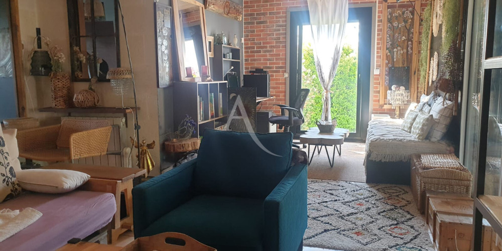 maison à VILLENAVE D ORNON (33140)