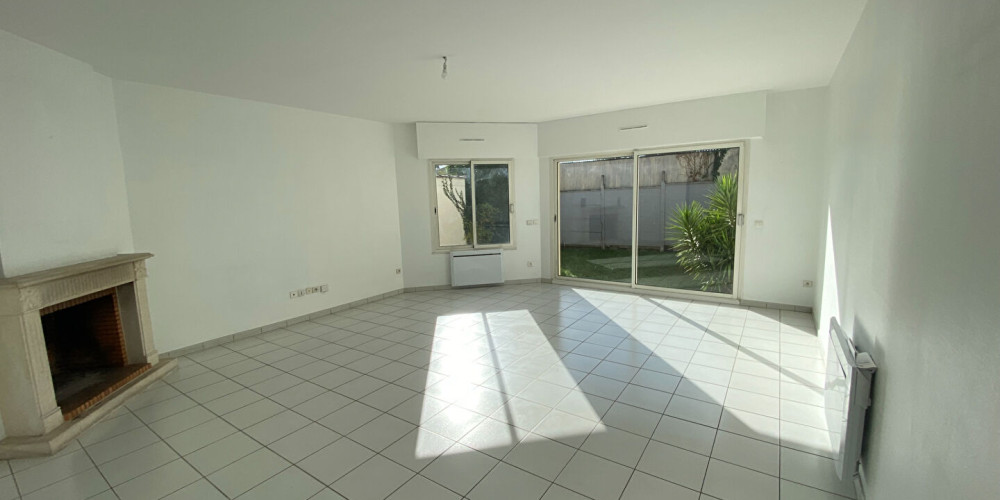 maison à LE BOUSCAT (33110)