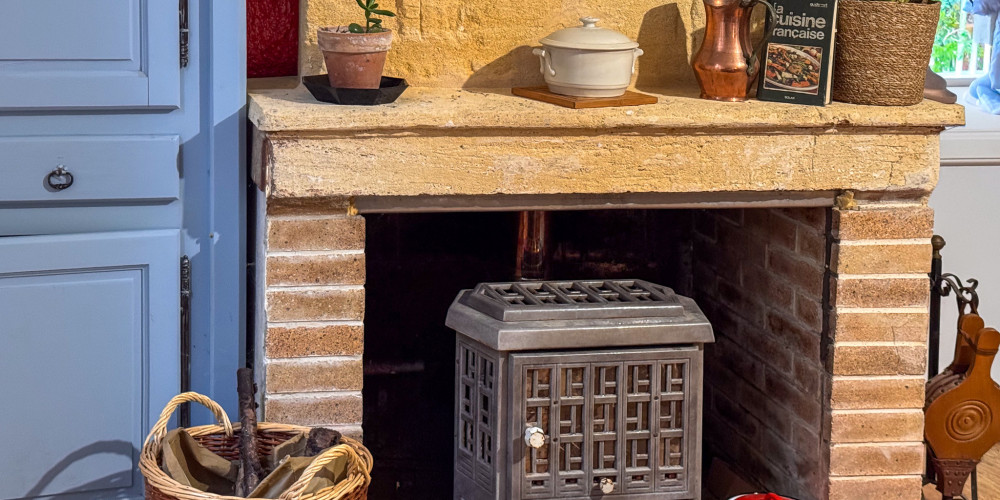 maison à MONTAGNE (33570)