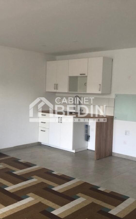 Appartement  VILLEGOUGE