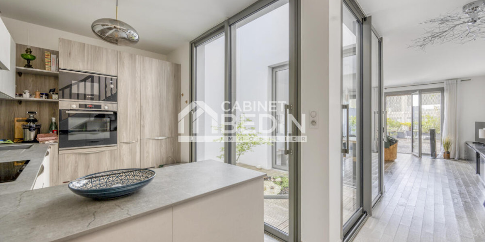 appartement à BORDEAUX (33000)