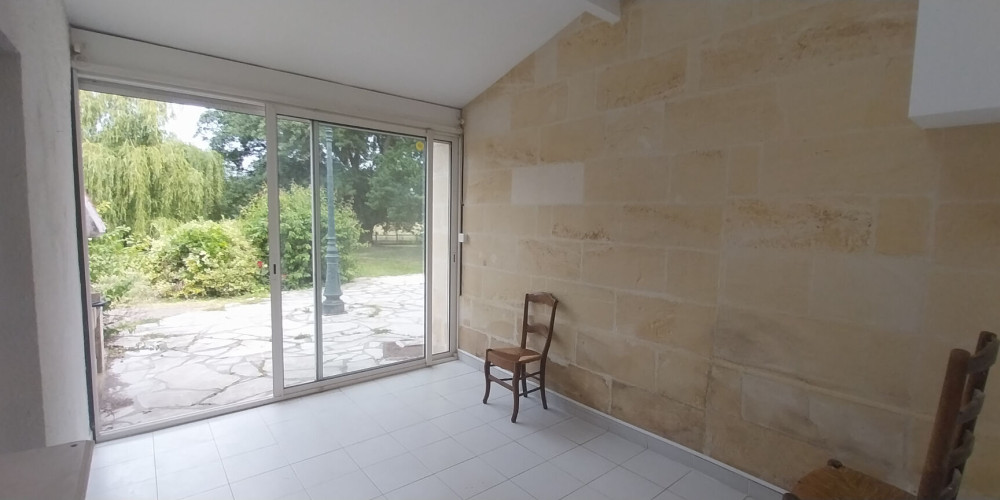 maison à COUTRAS (33230)